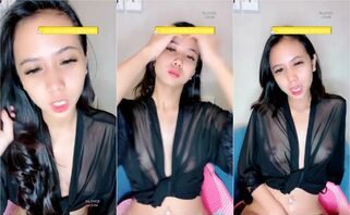 Nonton Bokep Indo Puting Toket Kak Monalisa Mulus