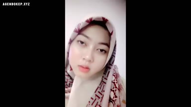 Nonton Bokep Indo Anisa Hijab Keasikan Colmek