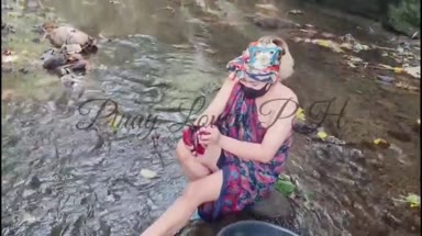 Nonton Bokep Indo Ngewe Istri Abis Cuci Baju Di Pinggir Sungai