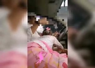 Nonton Bokep Indo Baju Adat Bali Main Di Mobil